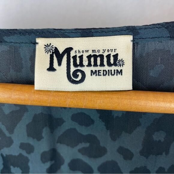 Show Me Your Mumu Black Animal Leopard Print Faux Wrap Blouse Top M - Picture 6 of 7